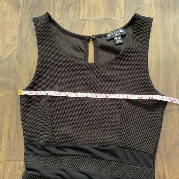 Revamped Textured w Mesh Details Sleeveless Dress - Picture 12 of 15